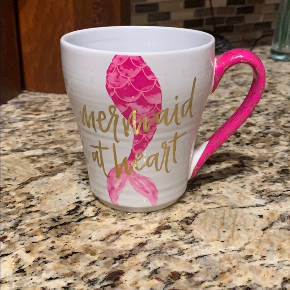 Mermaid at Heart coffee mug like new.